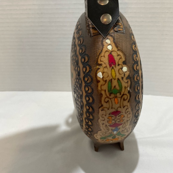 Vintage Handmade Folk Art Ornate Pyrography Wood Wine Flask 10 Inch - Picture 5 of 9